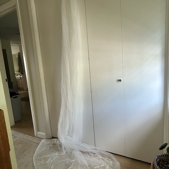 NWT Truly Madly Deeply Grace Loves Lace Veil Wedding Bride Cathedral - Picture 4 of 7